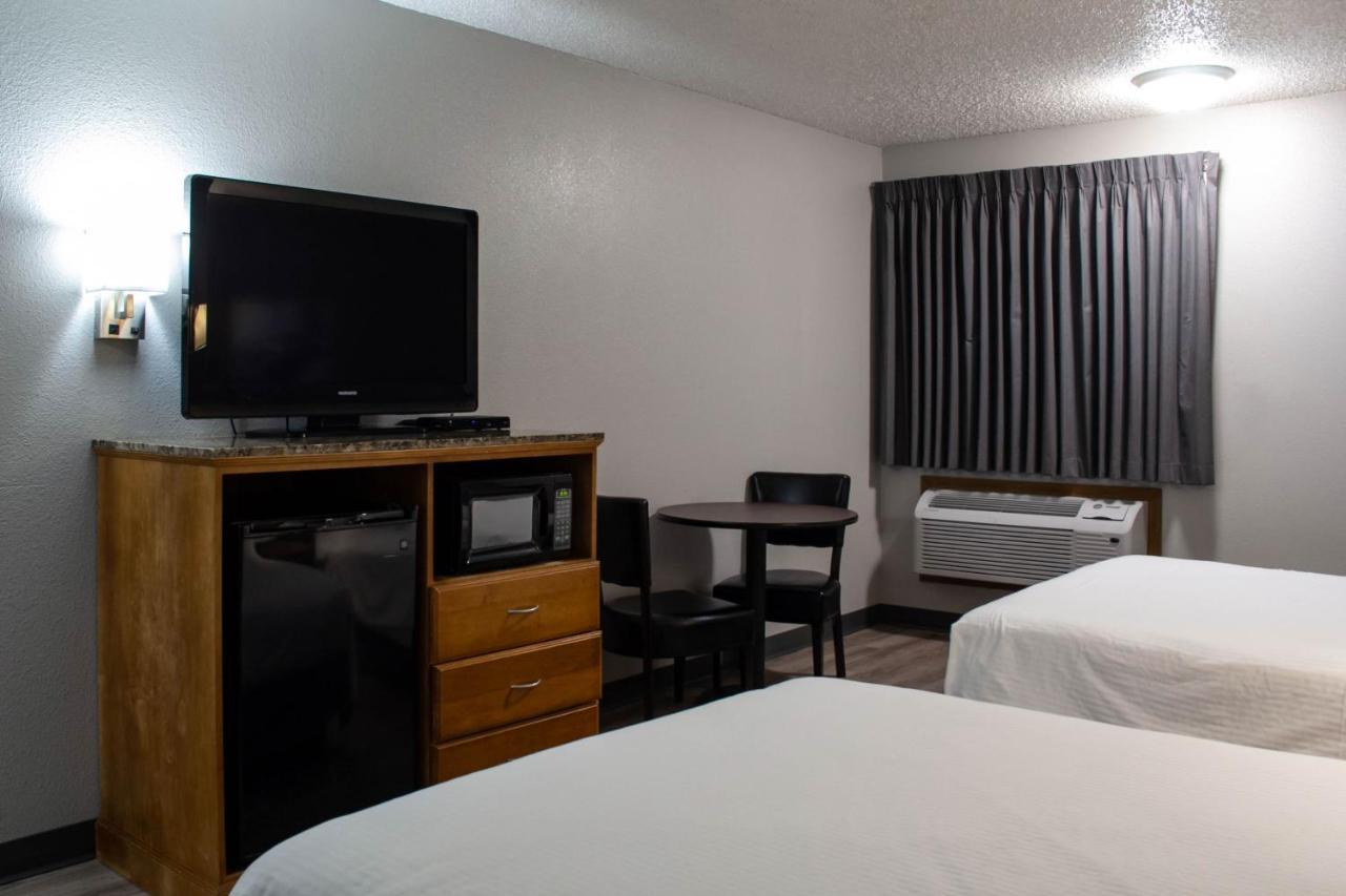 New Victorian Inn & Suites-נורפולק מראה חיצוני תמונה