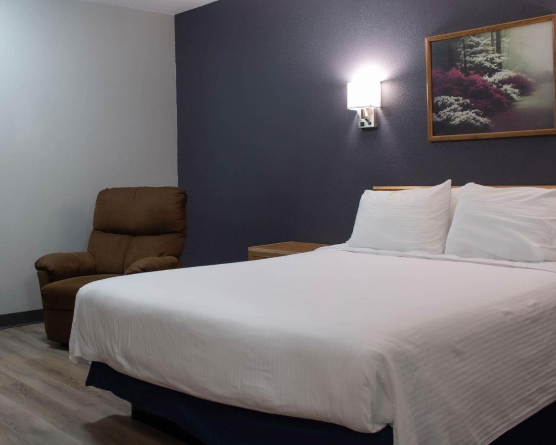 New Victorian Inn & Suites-נורפולק מראה חיצוני תמונה
