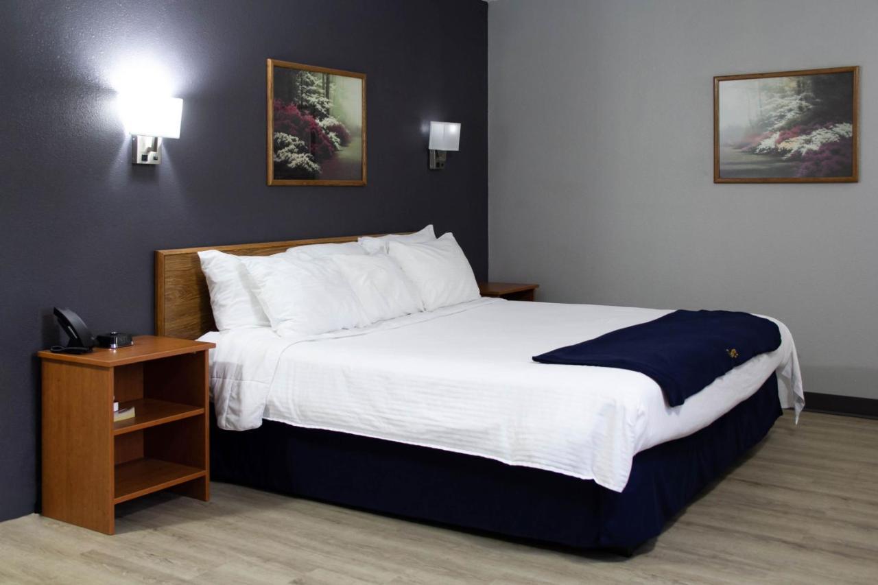 New Victorian Inn & Suites-נורפולק מראה חיצוני תמונה